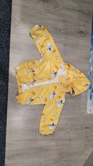 Отдам детские вещи даром