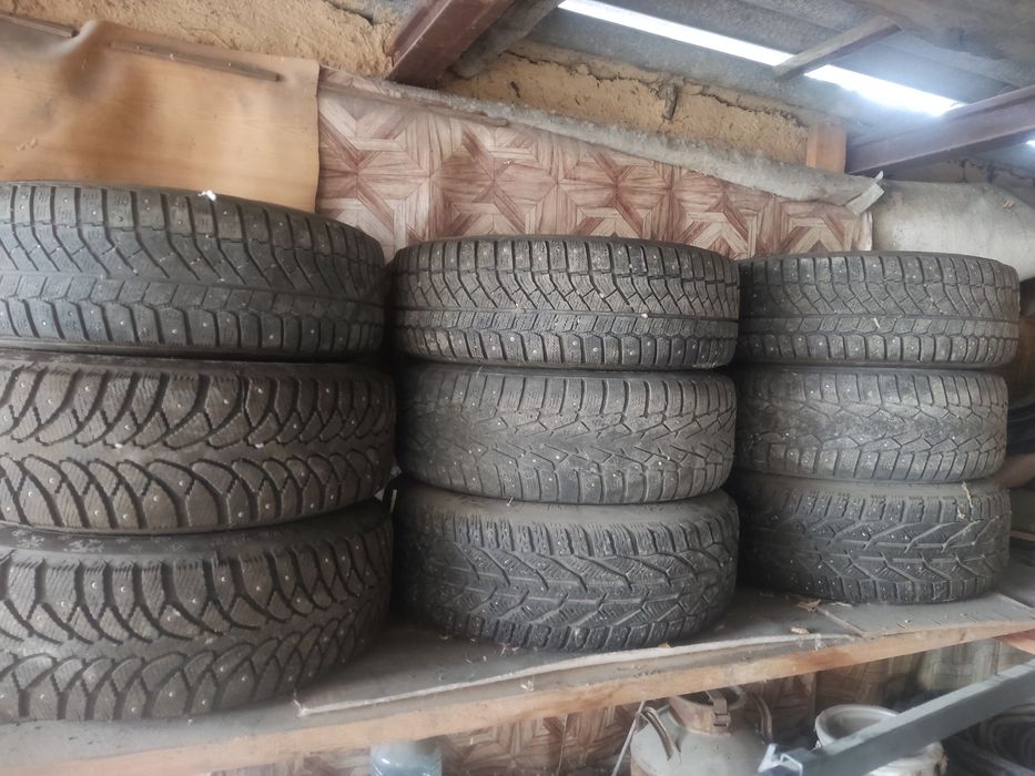 Продам зимнюю резину