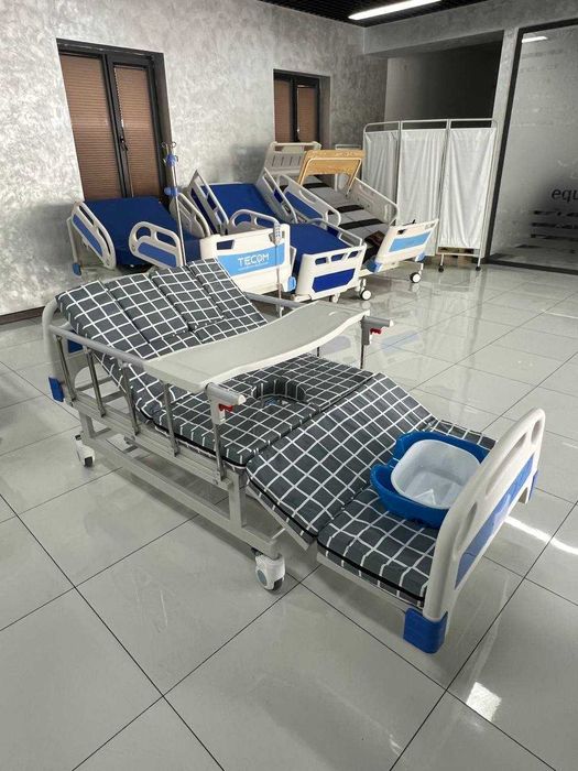 Многофункциональная медицинская кровать с горшком для домашнего ухода