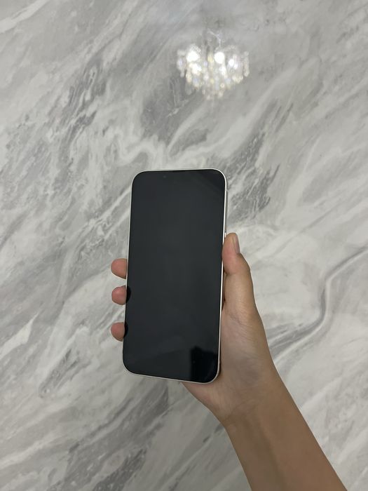 iPhone 13 white Айфон 13 белый