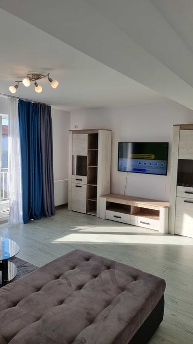 Proprietar inchiriez apartament  2 camere