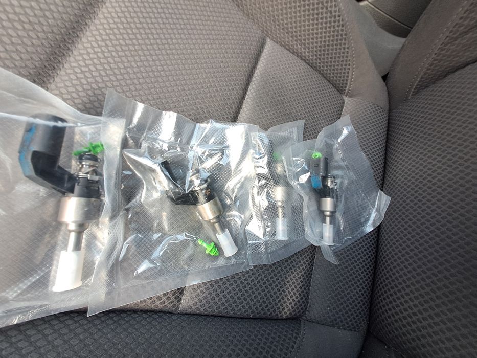 Injectoare Golf 5 1.4 Tsi benzina