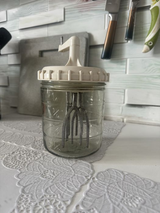 Советский ручной миксер