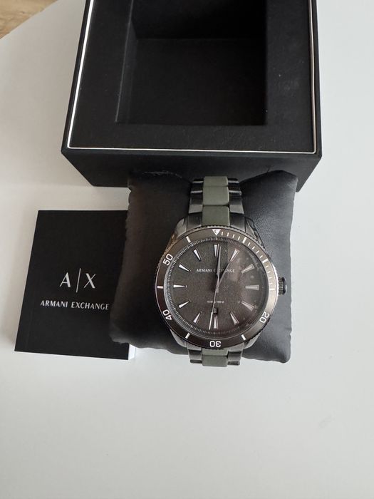 Часовник Armani Exchange Enzo AX1833