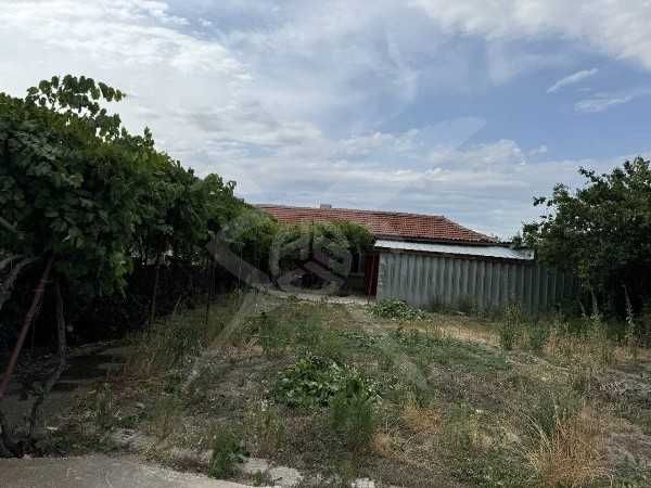 Продава се Парцел в с. Труд, Област Пловдив - 826 кв.м за 109 €/кв.м - Снимка #1