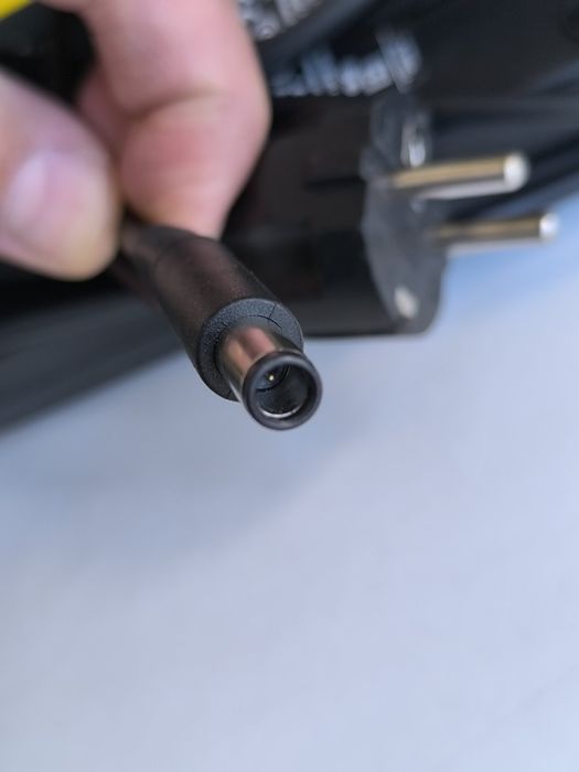 Зарядно за лаптоп Dell 65W USB-C и Dell 180W широка букса