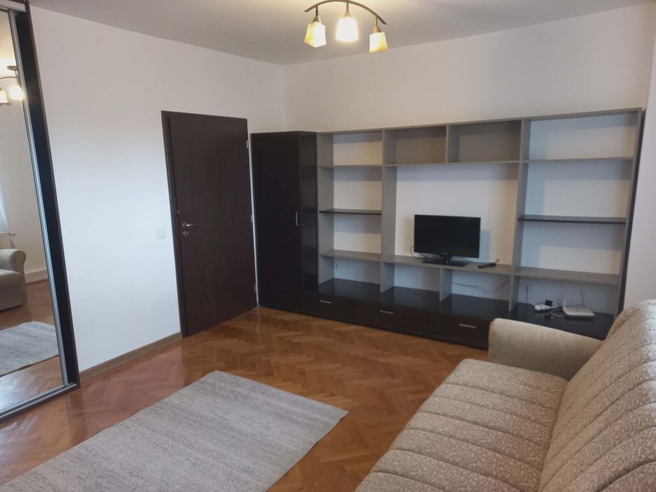 Apartament de vânzare 2 camere Centru Istoric