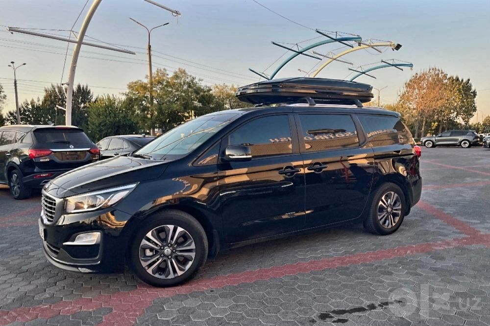 Sro'chna prodayotsya KIA karnival grand 2020 yil xolati ideal