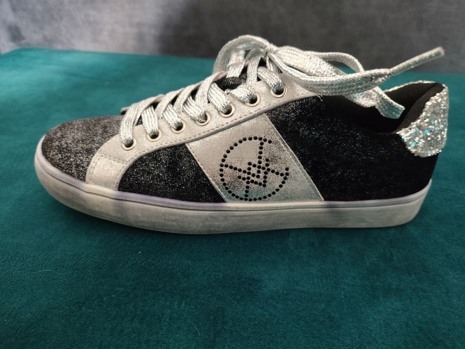 Обувки Chattawak