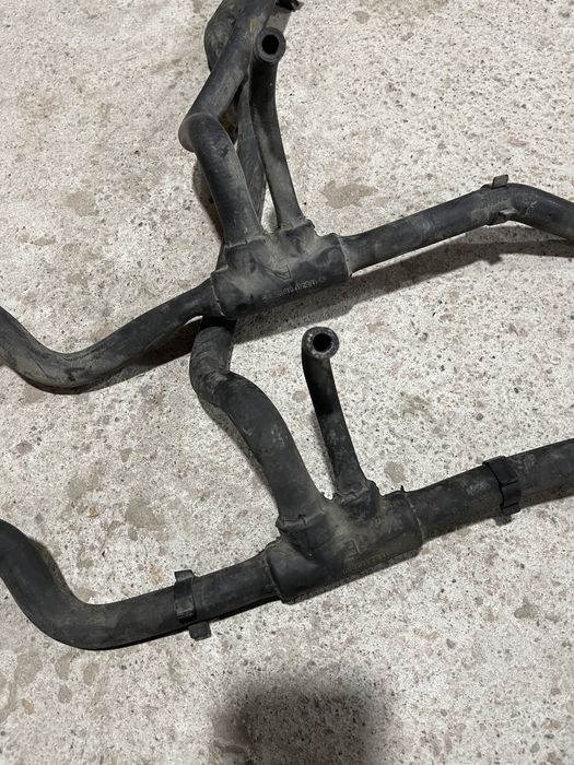 Патрубок на BMW e34