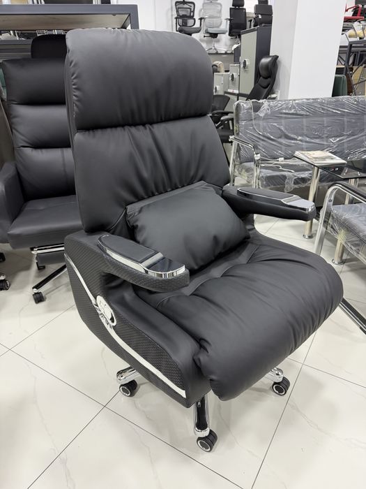 Офисное Кресло BOSS для Руководителей