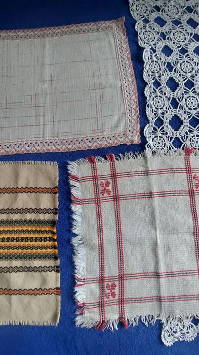 Покривки за холна маса -4 броя