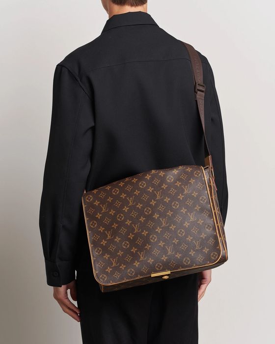 Винтажная сумка-мессенджер Louis Vuitton