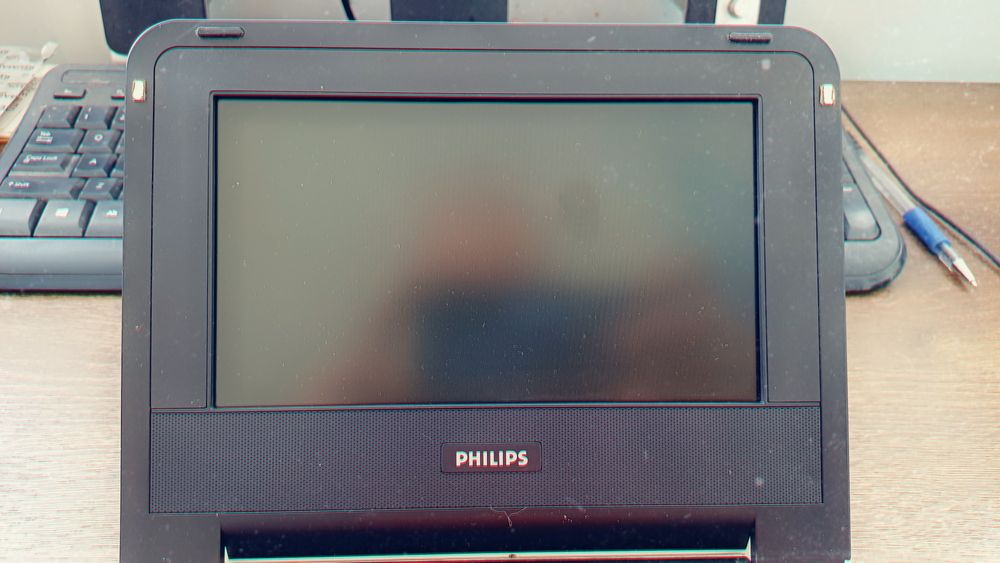 Dvd player portabil Philips