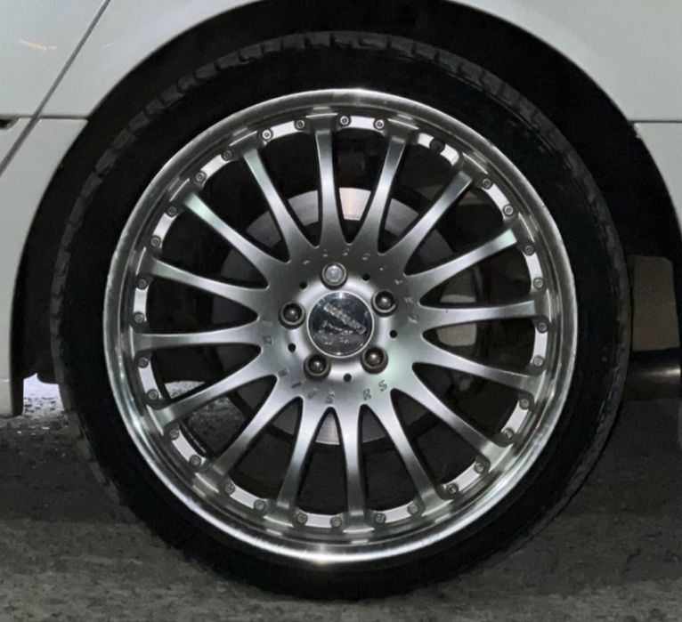 Сатылады R18 диск Тайота