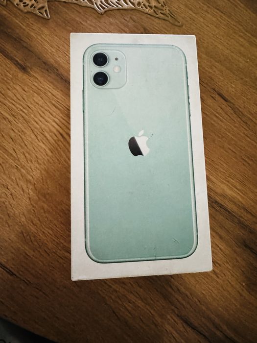 iPhone 11 128 гб с коробкой