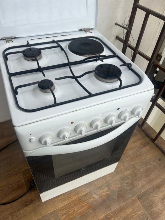 Газовая плита Indesit