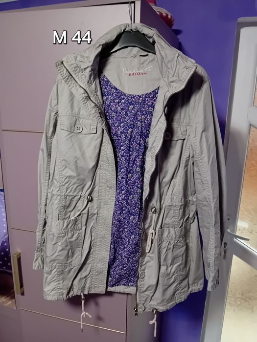 Vând geci dama și barbati