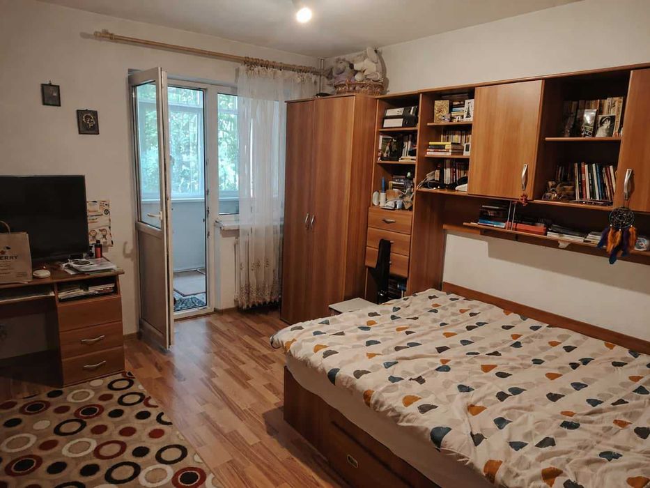 Vânzare apartament cu 3 camere