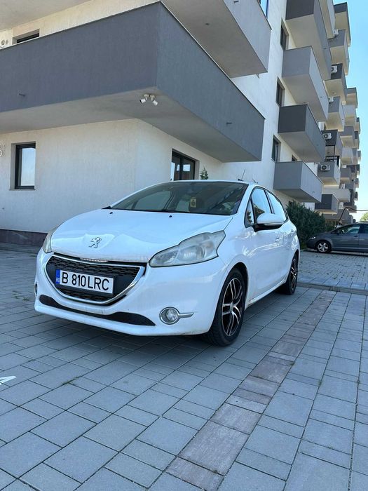 Peugeot 208 2013 1 4 diesel