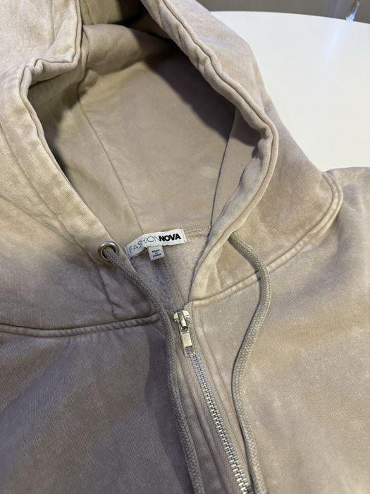 Продам костюм женский