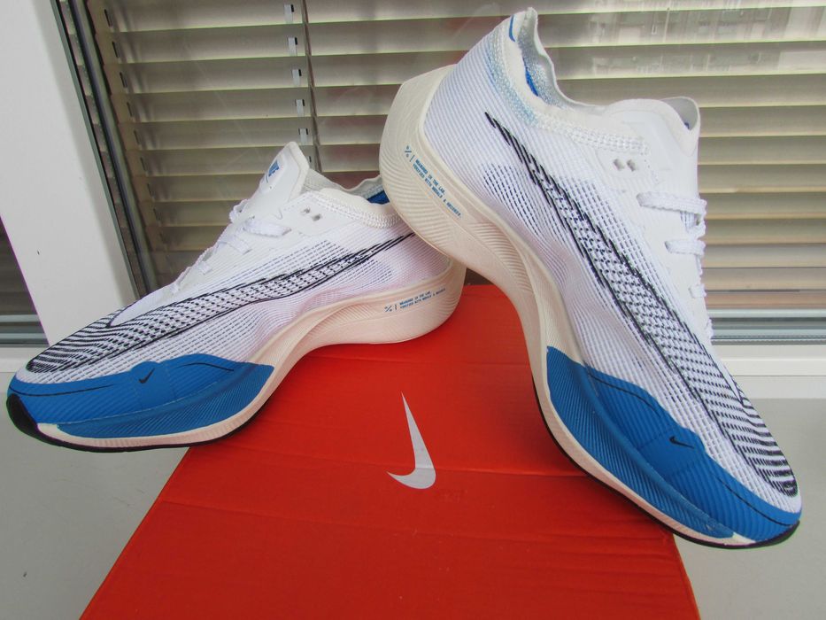 Дамски маратонки за бягане  Nike ZoomX Vaporfly Next% 2