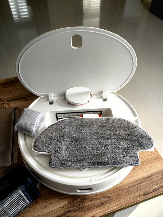 Прахосмукачка Робот Xiaomi Mi Mop PRO