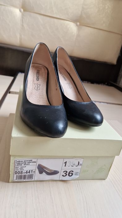 Женские туфельки