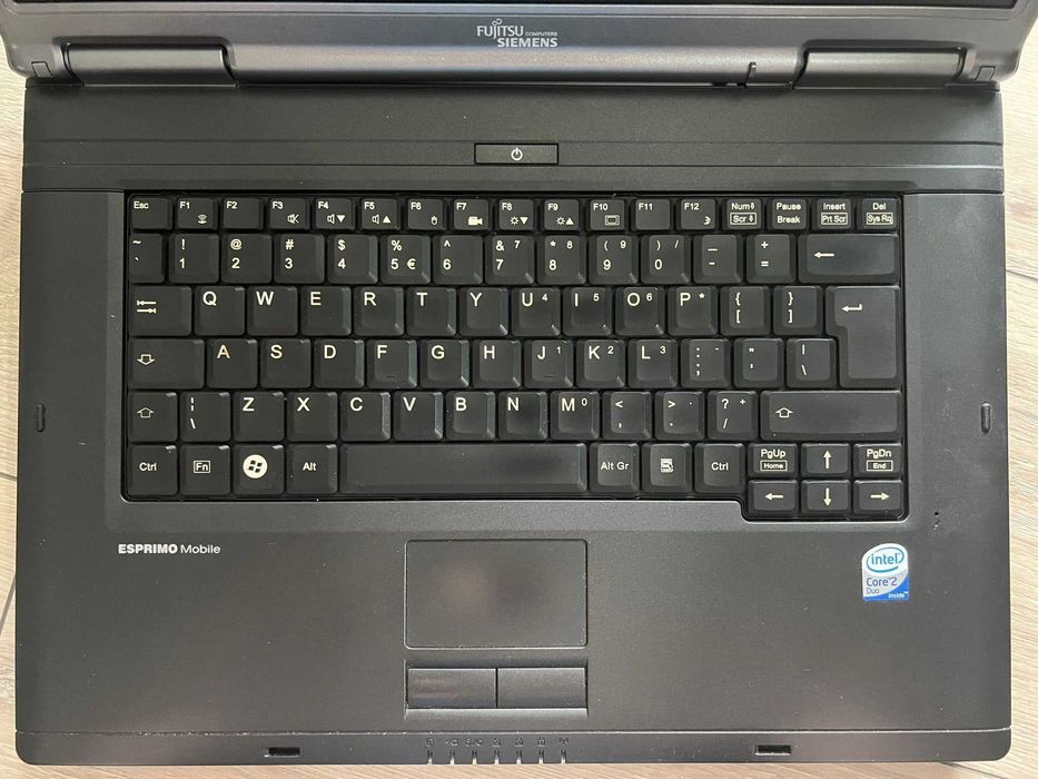 laptop fujitsu siemens esprimo mobile v5535 de colectie