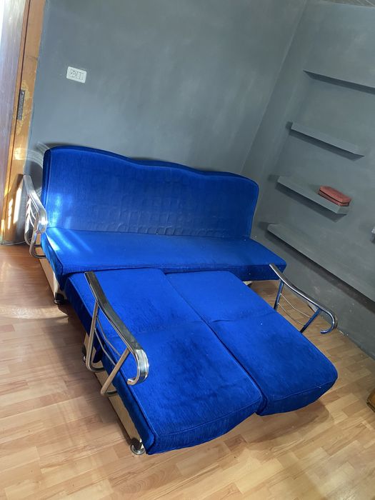 canapea extensibila si 2 fotolii extensibile