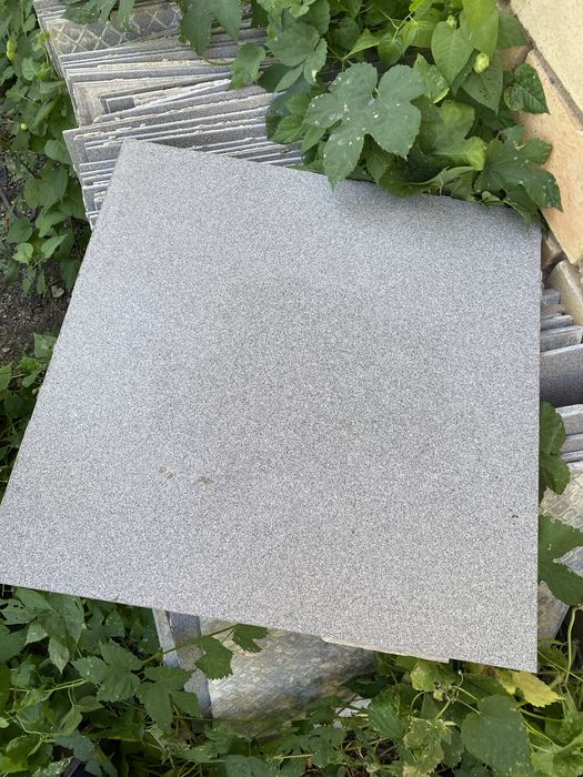 Продаю кафель 600*600