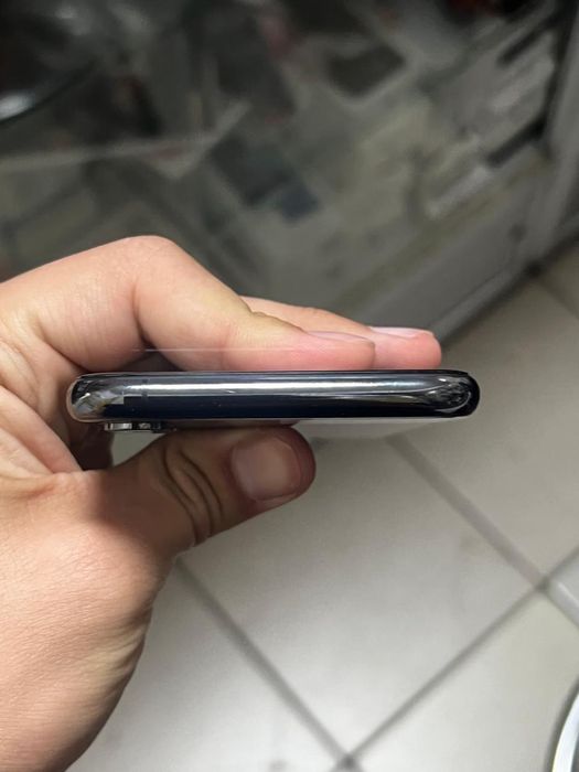 Айфон Xs 64 гб 75 емкость