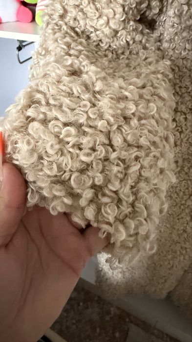 Продам шубу каракуль