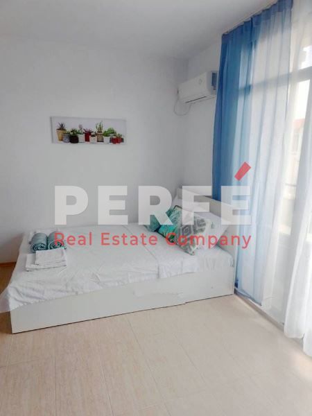 Продава се Едностаен апартамент в Созопол - 33 кв.м за 1964 €/кв.м - Снимка #2