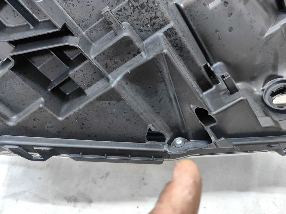 Оригинален фар Сузуки  Suzuki Vitara Feis Led