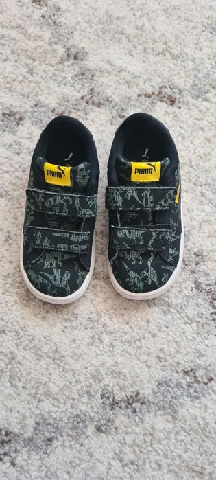 Vând adidași Puma în stare foarte bună