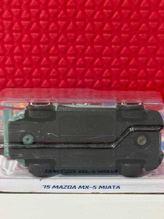HOT Wheels Mazda MX-5 Miata ‘15
