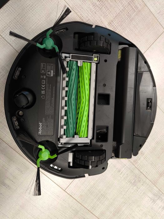 Робот за почистване iRobot Roomba Max 705 Combo Black