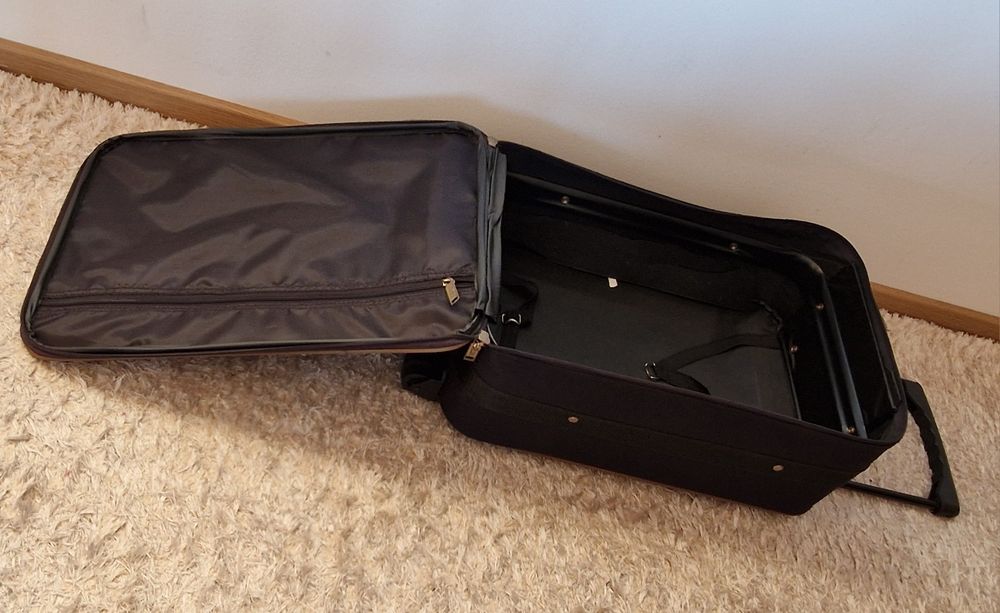 Vând troler voiaj firma ESCALE