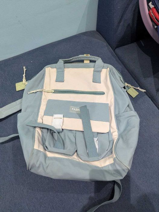 Продам рюкзак женский