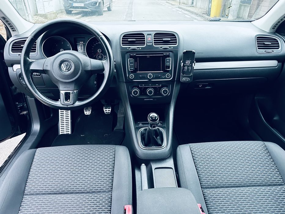 VW Golf. VI 1.6 TDI, pilot automat,klima,Navigatie