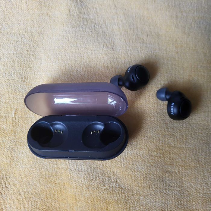 Casti SONY WF-C500, impecabile