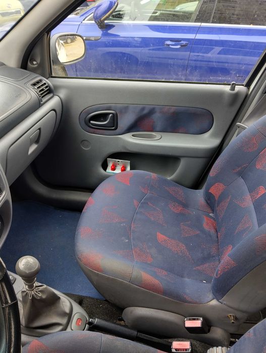 Рено клио 1,4 бензин