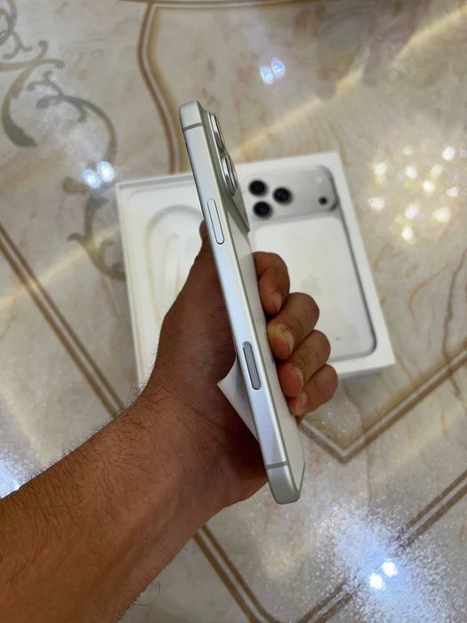 Iphone 17 pro max srochna