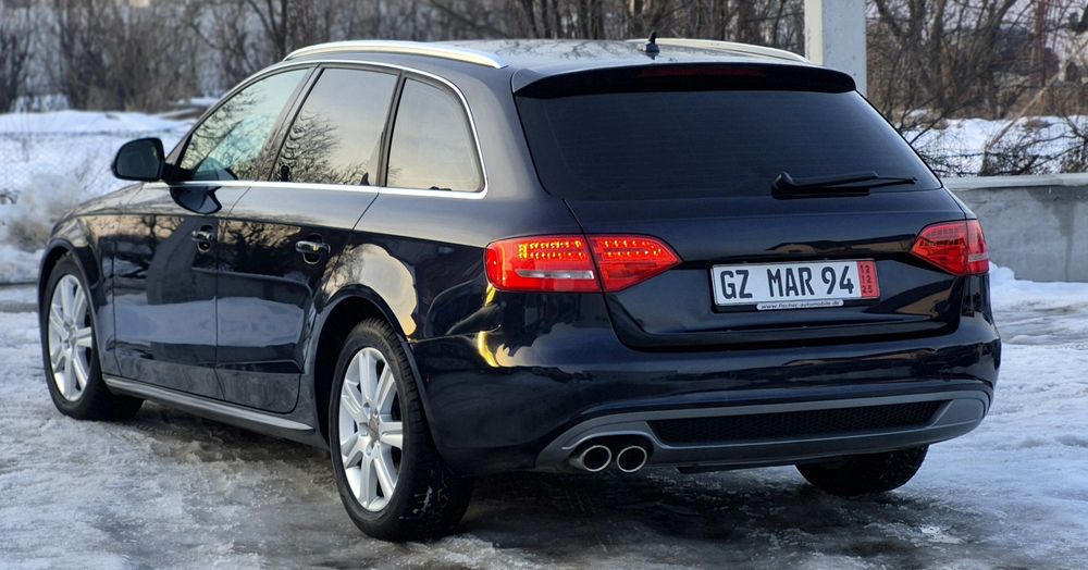 Audi a4 2.0 tdi 170 cp 3 x sline 2009