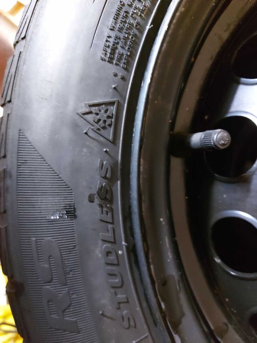 Cauciucuri iarna Hankook 165/65 R14
