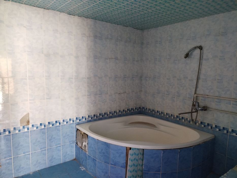 Buxoro shofirkon Hovli sotiladi