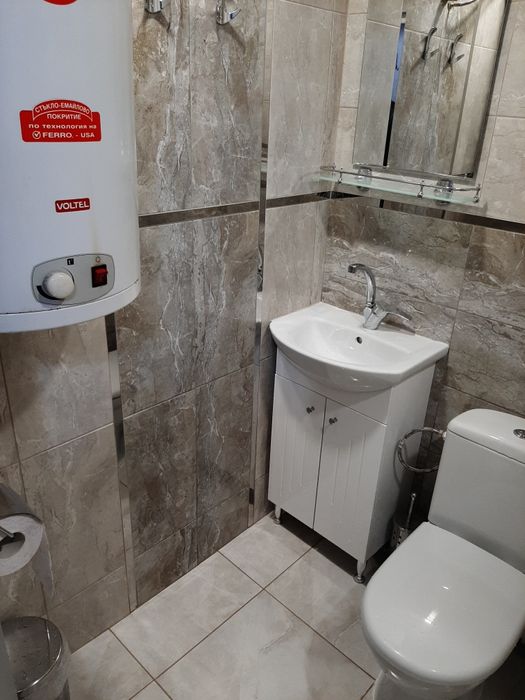 Дава се под наем Тристаен апартамент в Димитровград - 69 кв.м за 168.3 € - Снимка #5