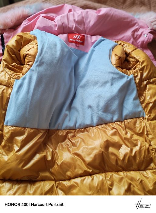 Продам пуховик на девочку