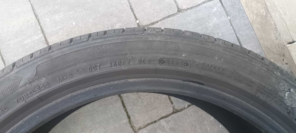 Anvelope. Vand 4 anvelope, 245/40/ZR20 M+S,